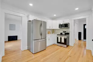 51 Hartford Terrace, Springfield, MA 01118 - Photo 4