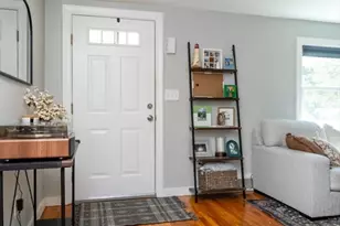 9 Sunset Ave, Holbrook, MA 02343 - Photo 8