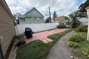 446 Chandler St, Worcester, MA 01602 - Photo 14