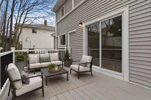 123 Pine Hill Cir, Waltham, MA 02451 - Photo 20
