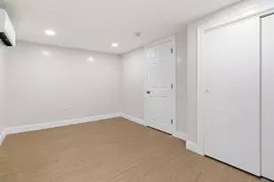 123 Pine Hill Cir, Waltham, MA 02451 - Photo 14