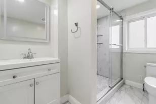 123 Pine Hill Cir, Waltham, MA 02451 - Photo 12