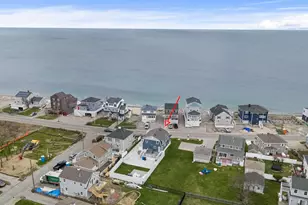 57 Oceanside Dr, Scituate, MA 02066 - Photo 2