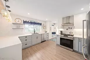 57 Oceanside Dr, Scituate, MA 02066 - Photo 4