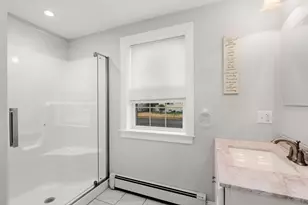15 Walton St, Wakefield, MA 01880 - Photo 22