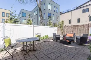 622 E 2nd, Boston, MA 02127 - Photo 14