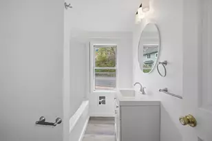 16 North Main, South Hadley, MA 01075 - Photo 6