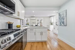 8 Hammatt St, Ipswich, MA 01938 - Photo 8