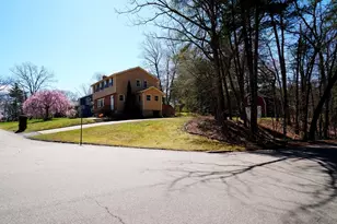 167 Karen Cir, Holliston, MA 01746 - Photo 4