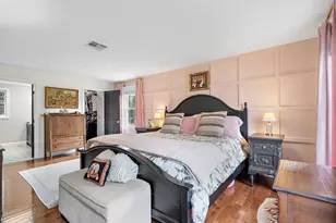 7 Holbrook St, Medway, MA 02053 - Photo 22