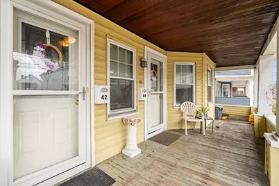 42-44 Burnside St, Medford, MA 02155 - Photo 4