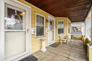 42-44 Burnside St, Medford, MA 02155 - Photo 4