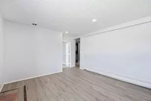 875 N Main St, Randolph, MA 02368 - Photo 14