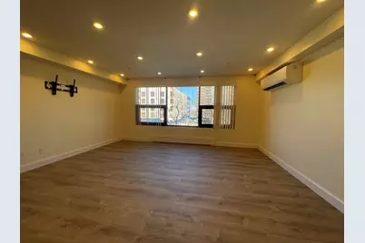 1028 Commonwealth Ave #405, Boston, MA 02215 - Photo 4