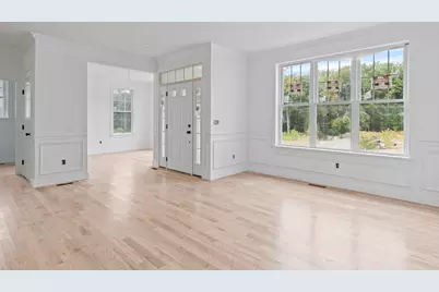 6 Abby Road, Grafton, MA 01536 - Photo 4