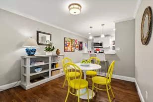 11 Oak St, Wellesley, MA 02482 - Photo 4