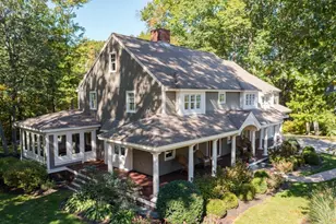137 Fairoaks Ln, Cohasset, MA 02025 - Photo 2