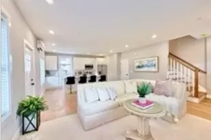 20 Broad St, Medway, MA 02053 - Photo 1