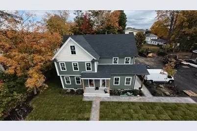 20 Broad St #3, Medway, MA 02053 - Photo 2