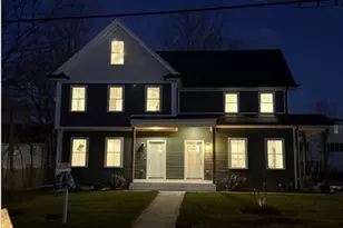 20 Broad St, Medway, MA 02053 - Photo 8
