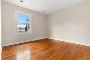 357 Boylston St, Lowell, MA 01852 - Photo 12