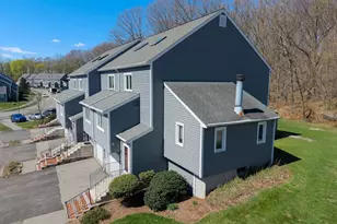 31 Blithewood Ave, Worcester, MA 01604 - Photo 2