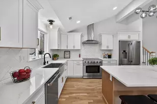 1 Hunter Dr, Andover, MA 01810 - Photo 14