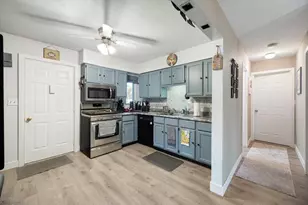 165 Applewood Dr, Chicopee, MA 01022 - Photo 14