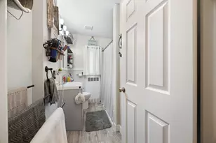 165 Applewood Dr, Chicopee, MA 01022 - Photo 20