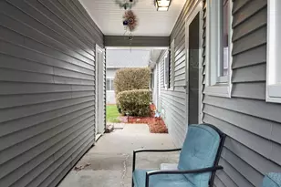 165 Applewood Dr, Chicopee, MA 01022 - Photo 6