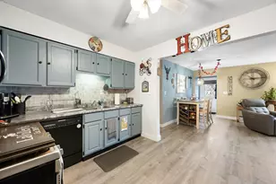 165 Applewood Dr, Chicopee, MA 01022 - Photo 16