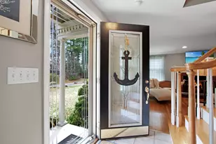842 Main St, Wareham, MA 02576 - Photo 4