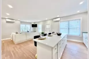 20 Broad St, Medway, MA 02053 - Photo 2