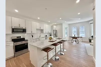 20 Broad St #5, Medway, MA 02053 - Photo 1