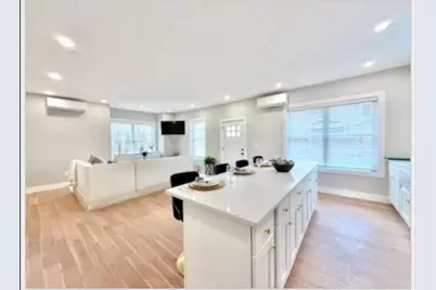 20 Broad St #5, Medway, MA 02053 - Photo 2