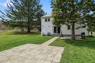 1270 West St, Amherst, MA 01002 - Photo 32