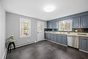 128 Quaker Meetinghouse Rd, Sandwich, MA 02537 - Photo 6