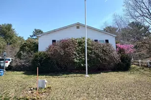 61 Pinehurst Dr, Plymouth, MA 02360 - Photo 2