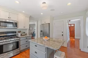 89 Grant St, Concord, MA 01742 - Photo 4