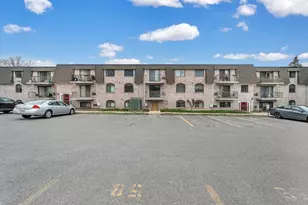 40 High St, Dedham, MA 02026 - Photo 4