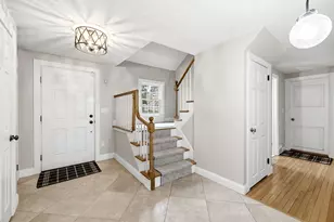 7 Brewster Rd, West Springfield, MA 01089 - Photo 12