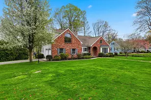 7 Brewster Rd, West Springfield, MA 01089 - Photo 4