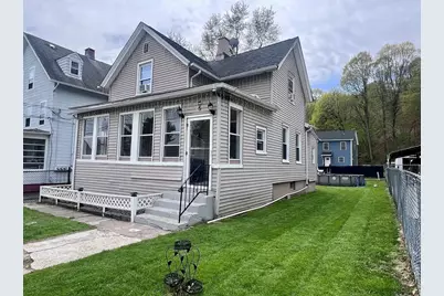 5 Vernon St, Holyoke, MA 01040 - Photo 1