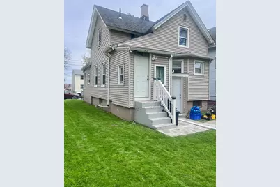 5 Vernon St, Holyoke, MA 01040 - Photo 2