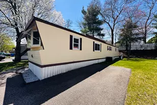 11 Lamplighter Ln, Springfield, MA 01119 - Photo 30
