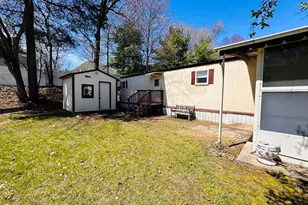 11 Lamplighter Ln, Springfield, MA 01119 - Photo 24