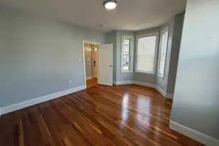 92 Eustis St, Revere, MA 02151 - Photo 4
