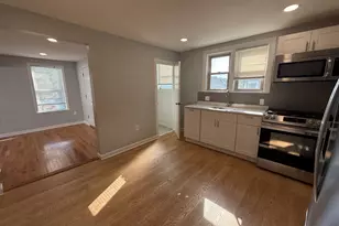 92 Eustis St, Revere, MA 02151 - Photo 10