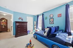 232 Reeves St, Fall River, MA 02721 - Photo 6