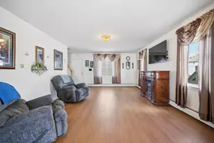 232 Reeves St, Fall River, MA 02721 - Photo 4